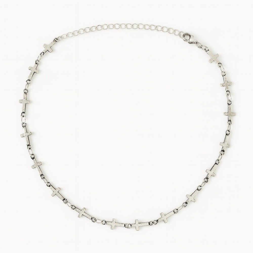 ⚜️ Elegant Silver Cross Necklace